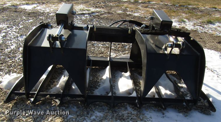 image for item FO9408 DFM HD72 skid steer grapple bucket