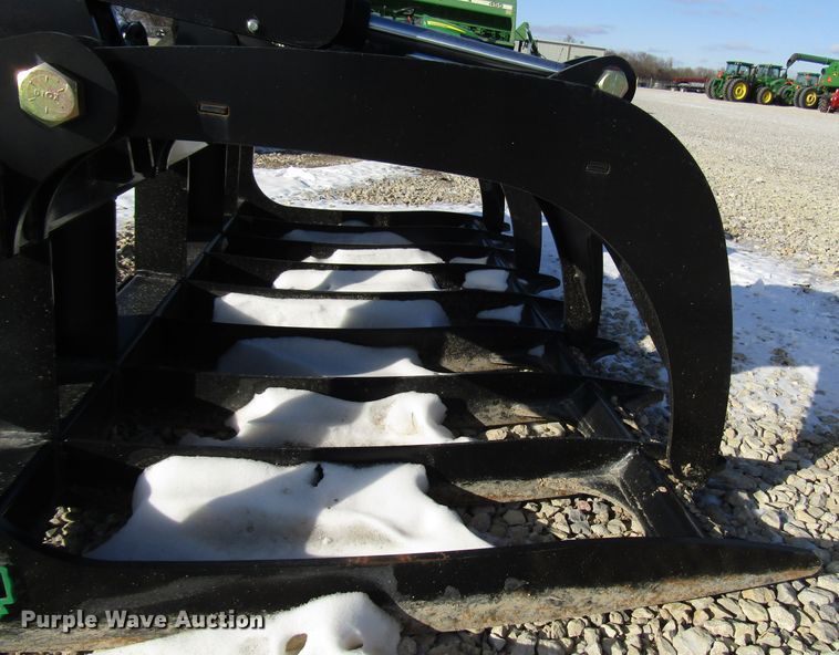 image for item FO9408 DFM HD72 skid steer grapple bucket