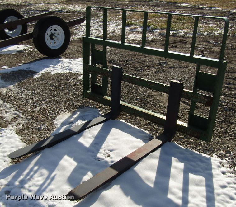 image for item FO9410 Tri-L LPWW-H480 pallet forks