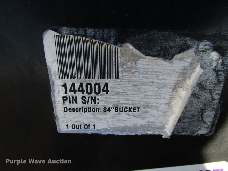 image for item FO9413 2013 KMW 84"W bucket
