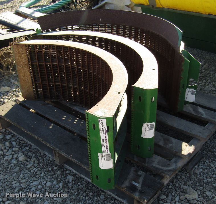 image for item FO9417 John Deere BH84291 small wire concaves