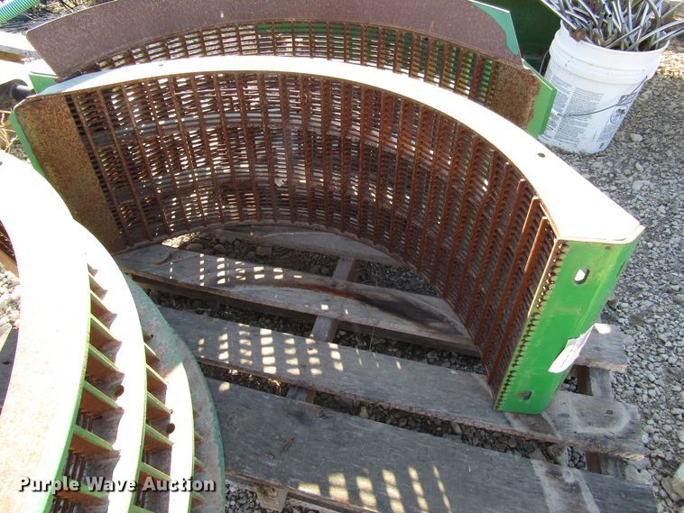 image for item FO9417 John Deere BH84291 small wire concaves