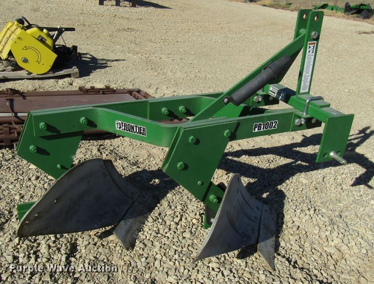 image for item FO9420 Frontier PB1002 two bottom plow