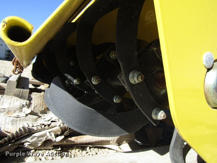 image for item FO9422 2014 John Deere 42HYD tiller