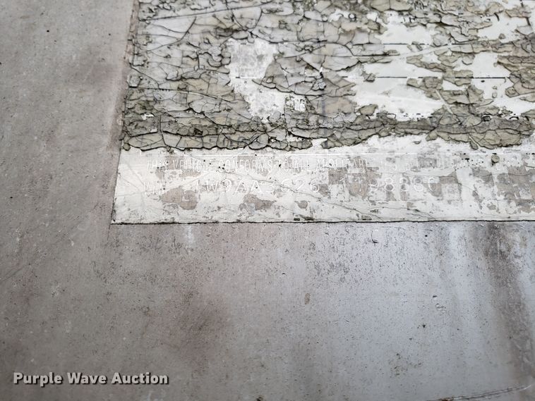 image for item FW9547 2000 Warren AT-36-SER9 feed delivery trailer