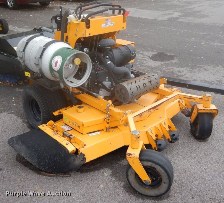 image for item GC9357 2014 Wright ZTR lawn mower