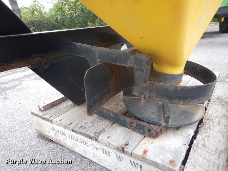 image for item GC9358 Fisher 1000 spreader