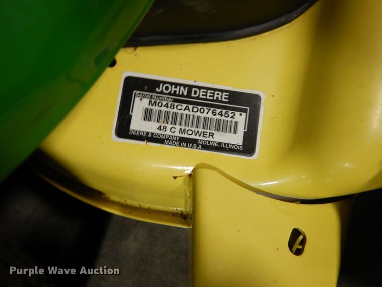 image for item GC9366 2003 John Deere LX277 lawn mower