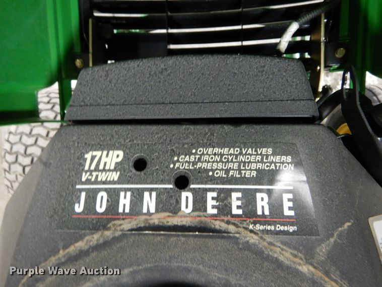 image for item GC9366 2003 John Deere LX277 lawn mower