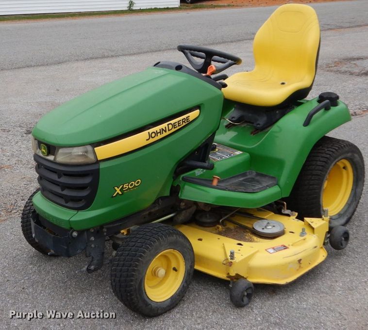 image for item GC9367 2008 John Deere X500 lawn mower