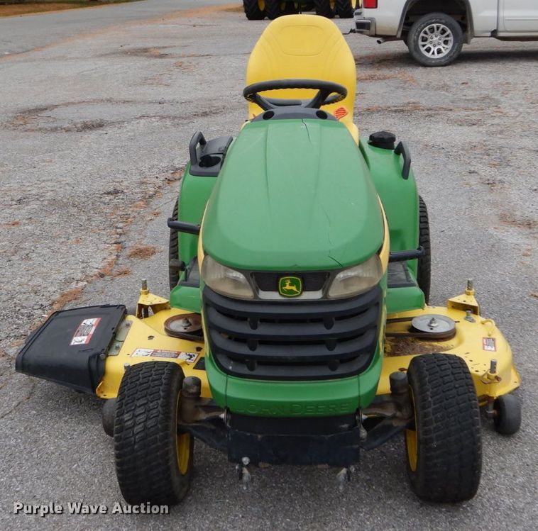 image for item GC9367 2008 John Deere X500 lawn mower