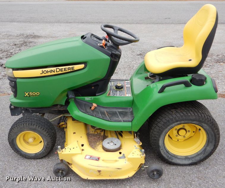 image for item GC9367 2008 John Deere X500 lawn mower