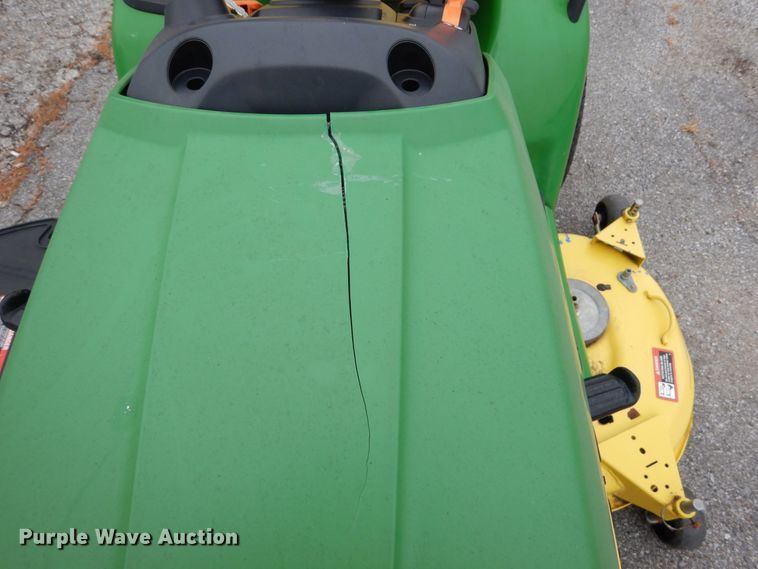 image for item GC9367 2008 John Deere X500 lawn mower