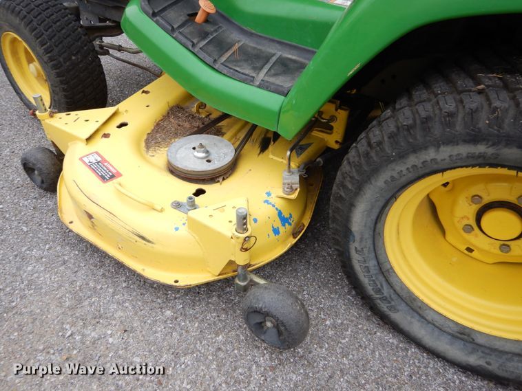 image for item GC9367 2008 John Deere X500 lawn mower