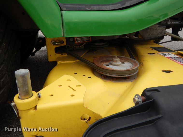 image for item GC9367 2008 John Deere X500 lawn mower