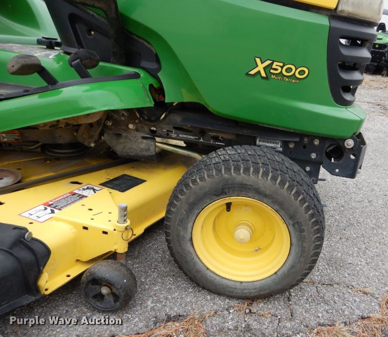 image for item GC9367 2008 John Deere X500 lawn mower
