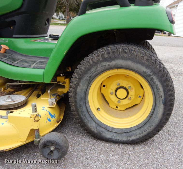 image for item GC9367 2008 John Deere X500 lawn mower