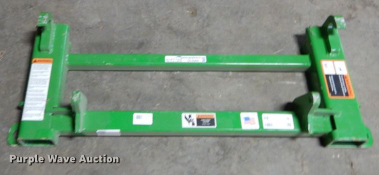 image for item GC9368 Euro/Globel to John Deere 400/500 carrier adapter