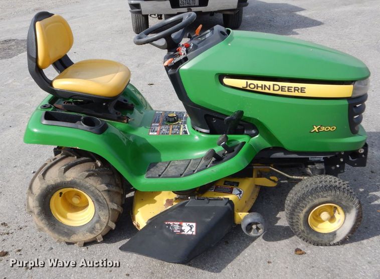 image for item GC9371 John Deere X300 lawn mower