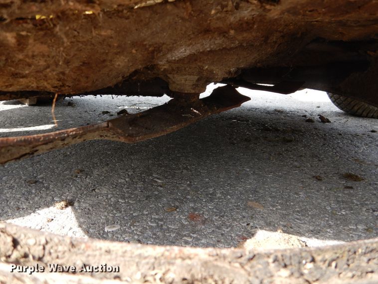 image for item GC9371 John Deere X300 lawn mower