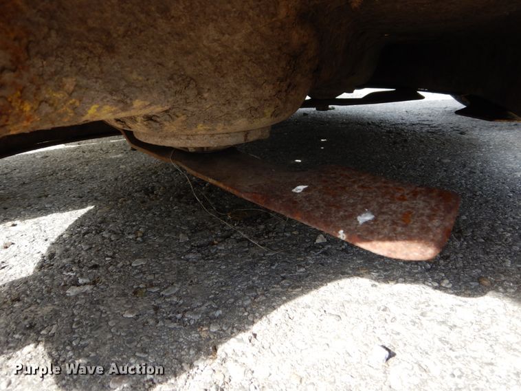 image for item GC9372 John Deere D170 lawn mower