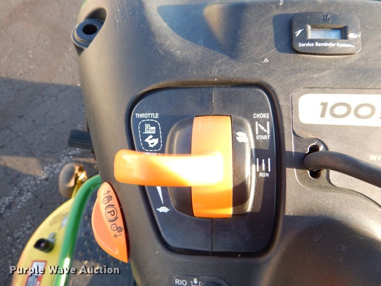 image for item GC9373 John Deere LA105 lawn mower