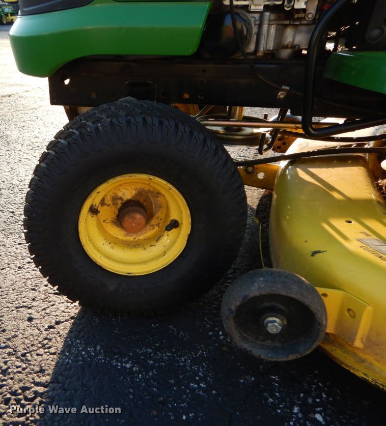 image for item GC9373 John Deere LA105 lawn mower