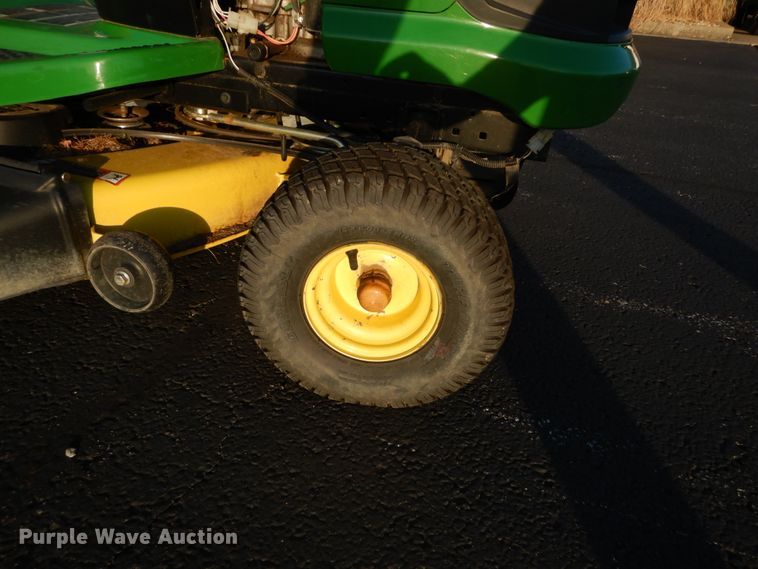 image for item GC9373 John Deere LA105 lawn mower