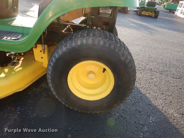 image for item GC9373 John Deere LA105 lawn mower