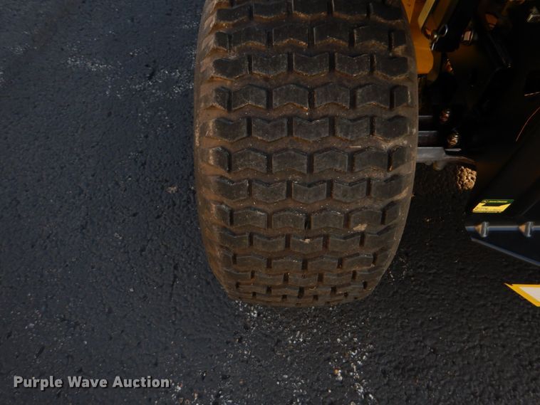 image for item GC9373 John Deere LA105 lawn mower