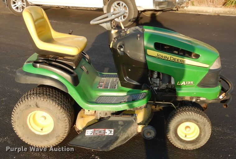 image for item GC9376 John Deere LA135 lawn mower