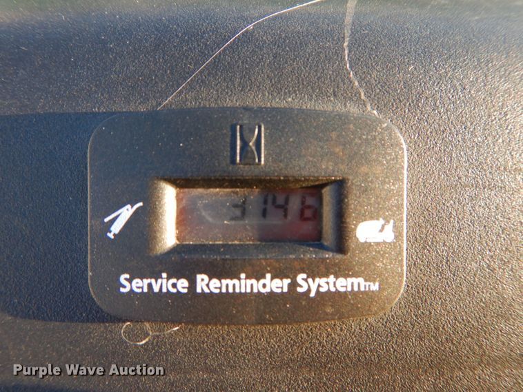 image for item GC9376 John Deere LA135 lawn mower