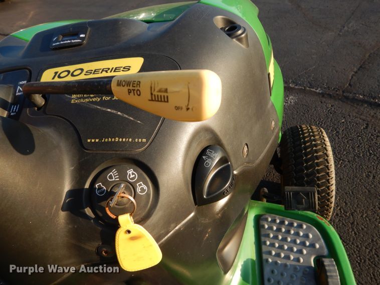 image for item GC9376 John Deere LA135 lawn mower