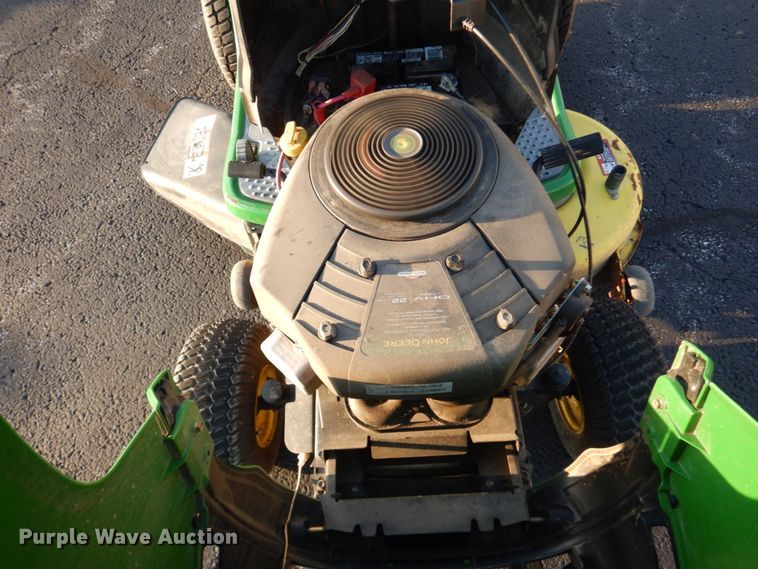 image for item GC9376 John Deere LA135 lawn mower