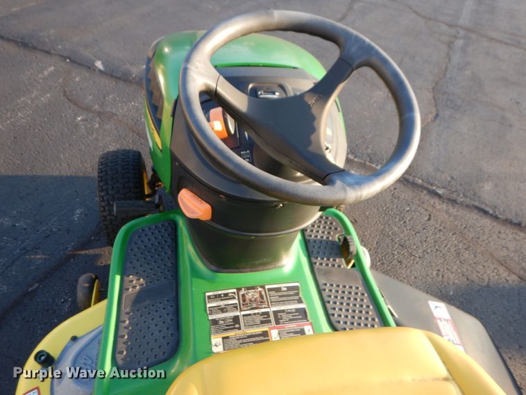 image for item GC9377 John Deere D160 lawn mower
