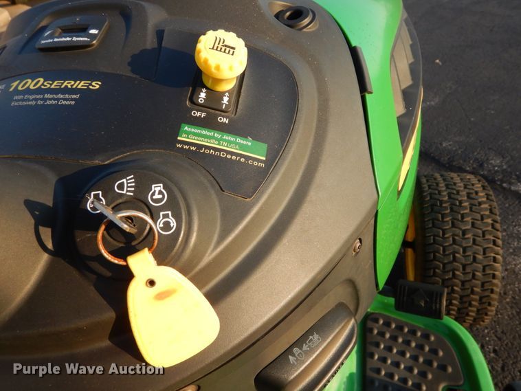 image for item GC9377 John Deere D160 lawn mower