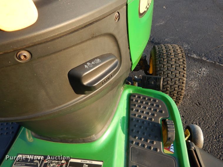 image for item GC9377 John Deere D160 lawn mower