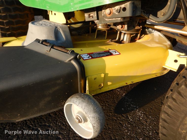 image for item GC9377 John Deere D160 lawn mower