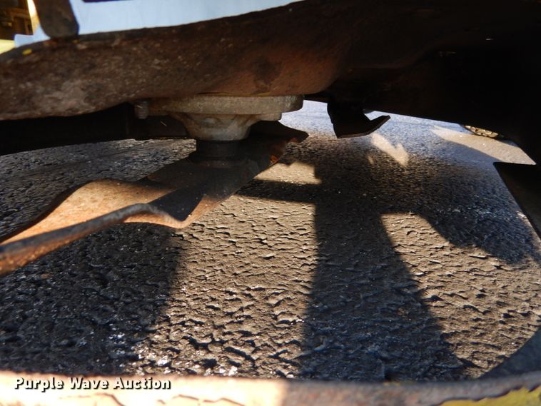 image for item GC9377 John Deere D160 lawn mower