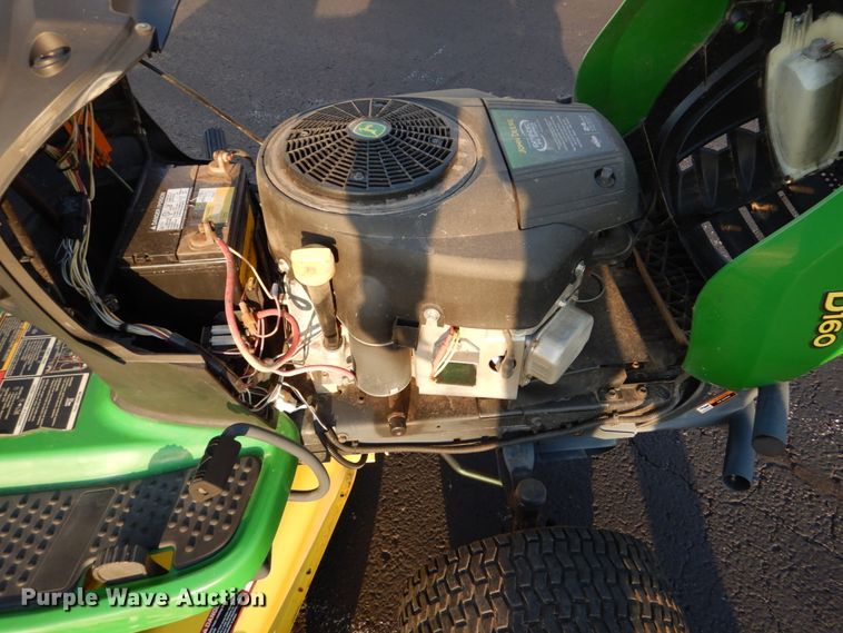 image for item GC9377 John Deere D160 lawn mower