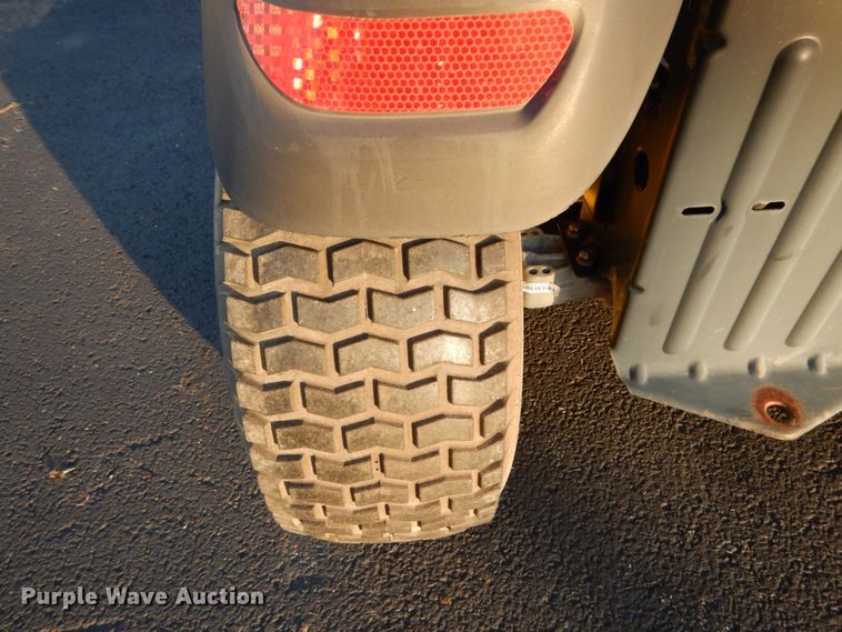 image for item GC9377 John Deere D160 lawn mower