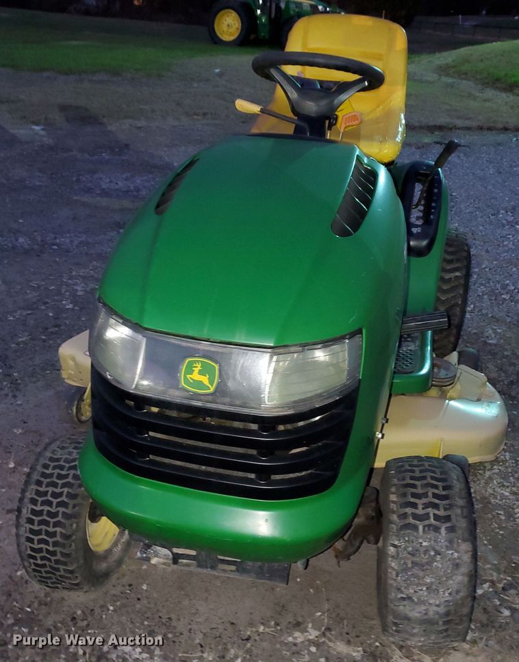 image for item GC9381 John Deere L118 lawn mower