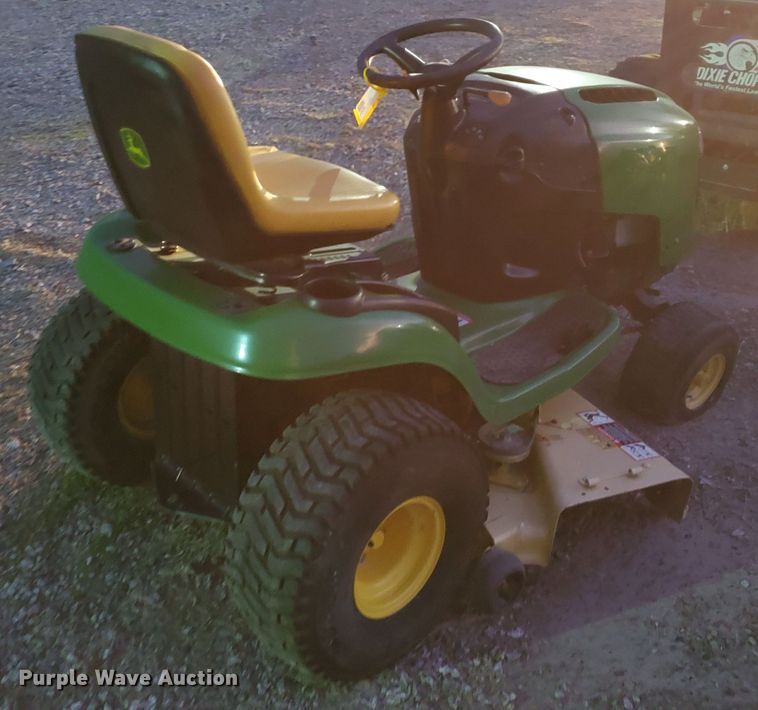 image for item GC9381 John Deere L118 lawn mower
