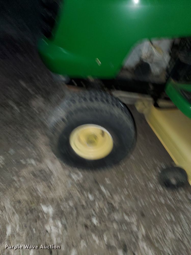 image for item GC9381 John Deere L118 lawn mower