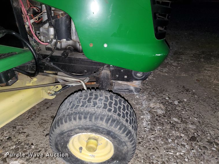 image for item GC9381 John Deere L118 lawn mower