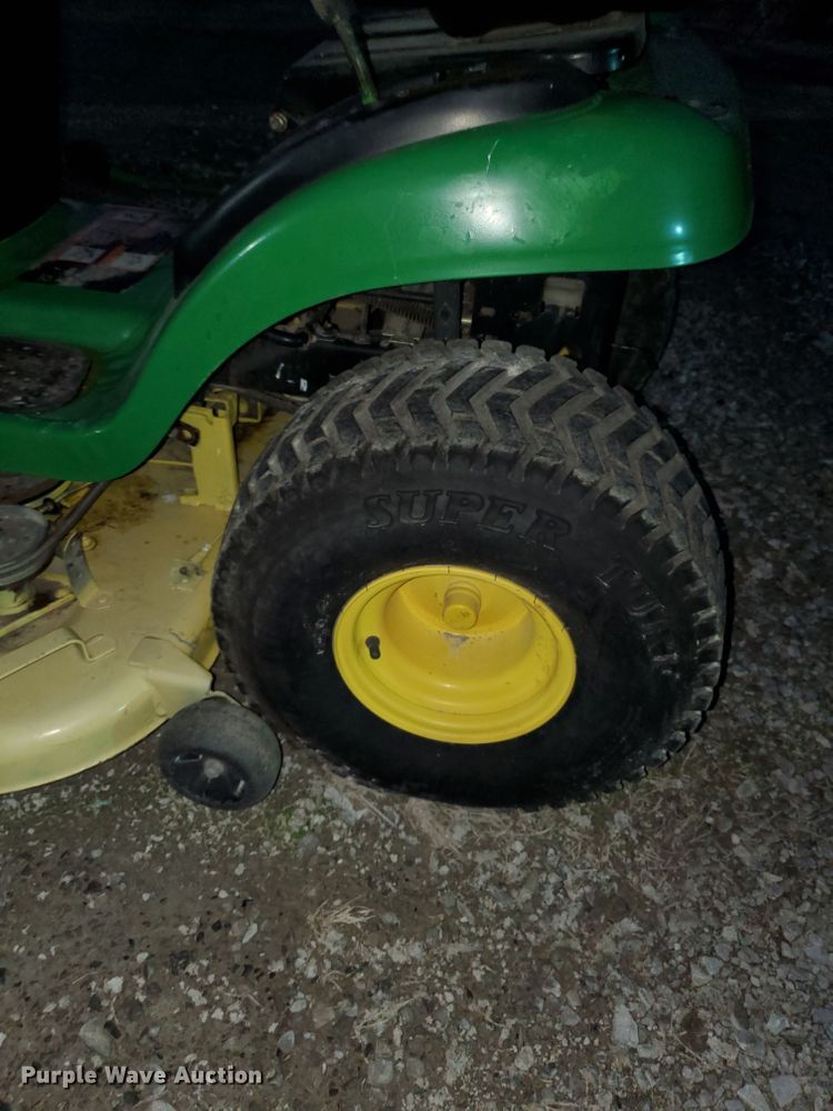 image for item GC9381 John Deere L118 lawn mower