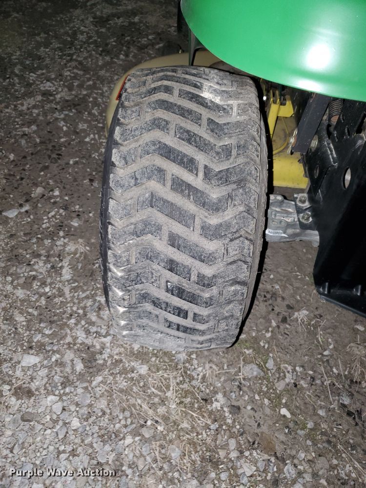 image for item GC9381 John Deere L118 lawn mower