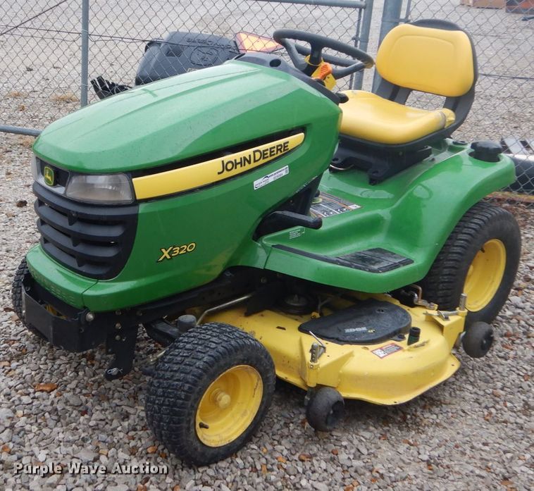 image for item GC9384 2010 John Deere X320 lawn mower