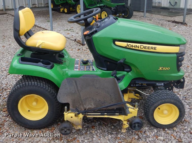 image for item GC9384 2010 John Deere X320 lawn mower