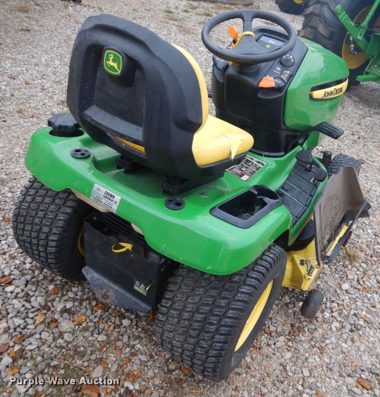 image for item GC9384 2010 John Deere X320 lawn mower